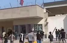 Massa Pro-Iran Serbu Konsulat AS di Karachi Pakistan, 9 Orang Tewas Ditembak