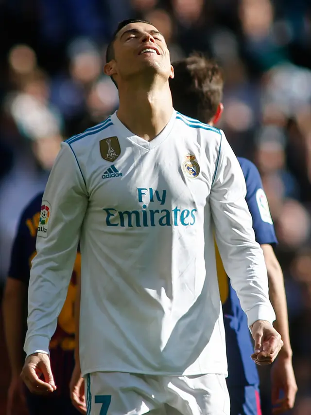 Ekspresi Cristiano Ronaldo Saat Gagal Taklukkan Barcelona