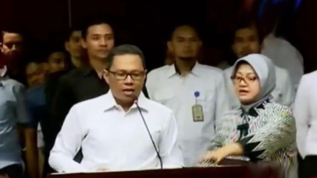 Rapat Paripurna DPD RI Ricuh 