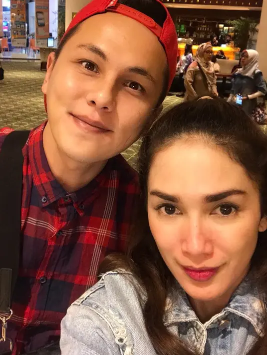 (Instagram/ussypratama)