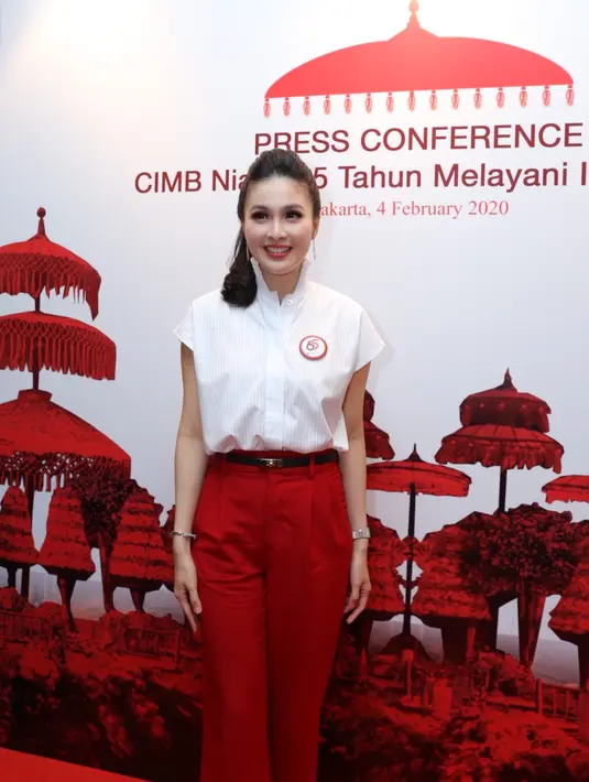 Sandra Dewi (Daniel Kampua/Fimela.com)