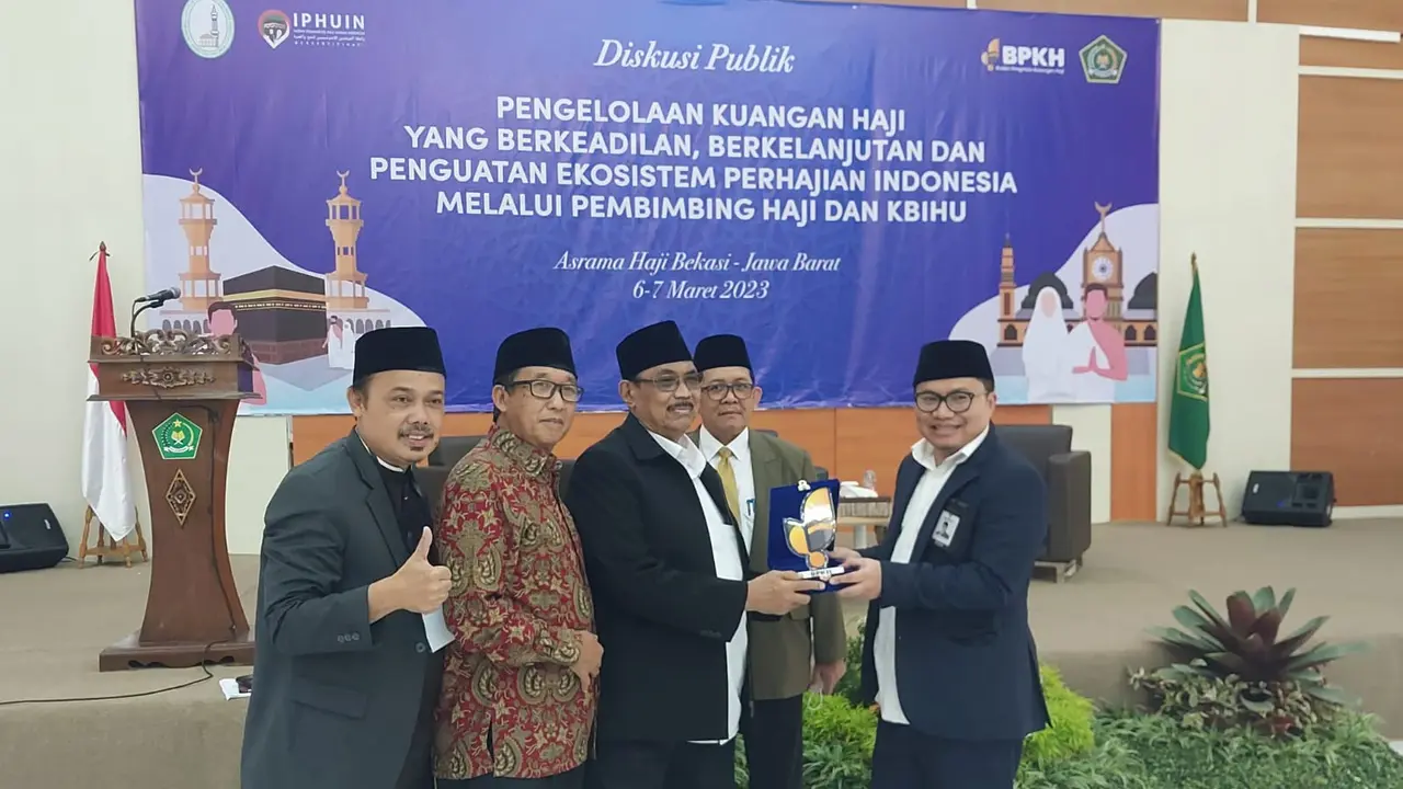 Diksusi bertema pengelolaan keuangan haji yang berkeadilan, berkelanjutan dan penguatan ekosistem Perhajian Indonesia di Asrama Haji Bekasi, Jawa Barat, Senin (6/3/2023) (Istimewa)