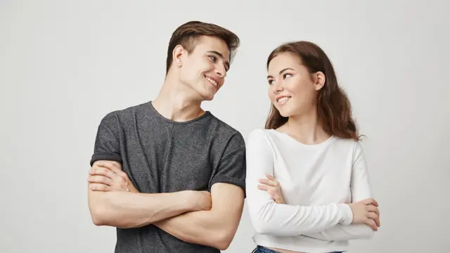Ilustrasi pasangan cinta, romantis, bahagia