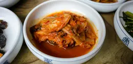 Resep sup Korea praktis dengan rasa asam pedas yang comforting. [Dok/Pexels.com/makafood].