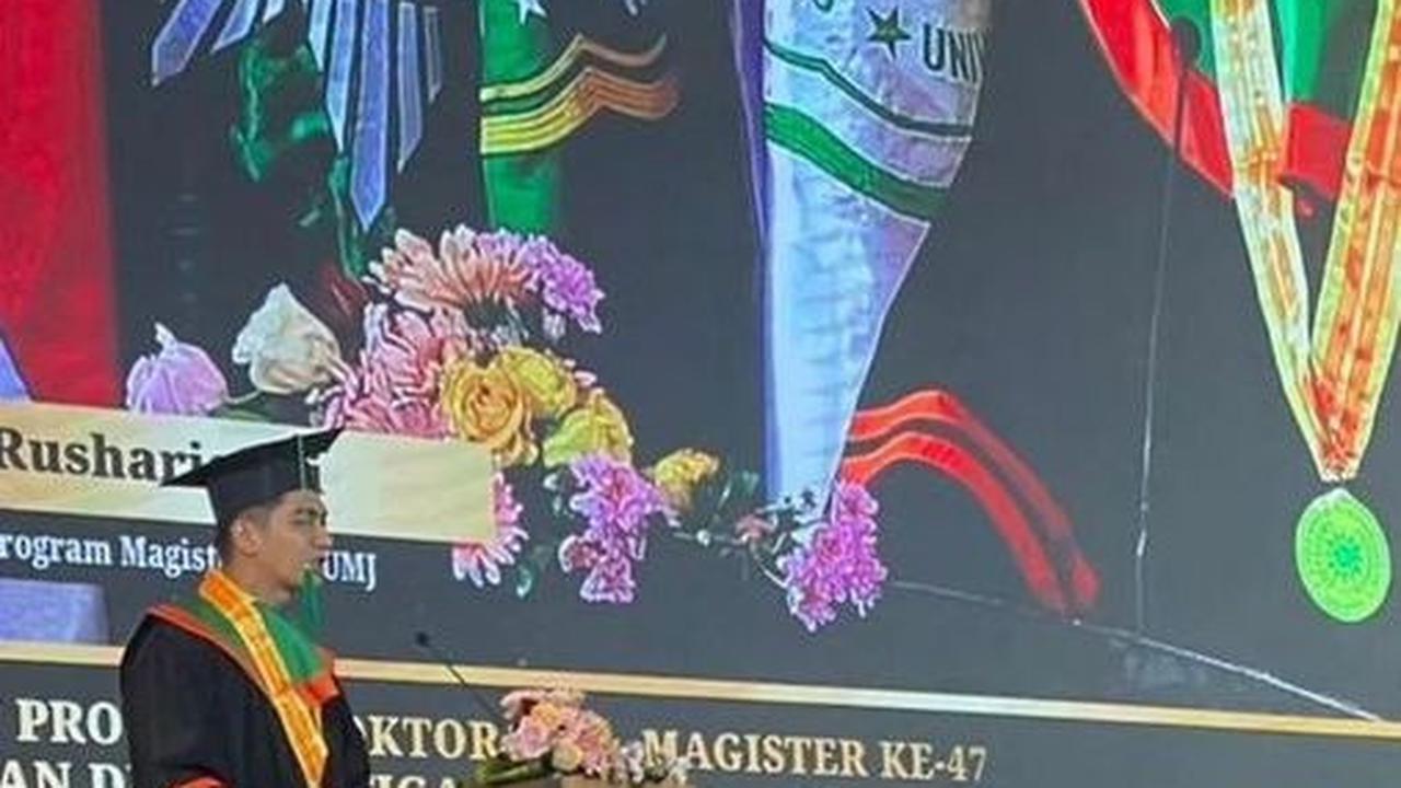 Prestasi lulus dengan IPK tinggi bukan satu-satunya pencapaian Teuku Ryan.