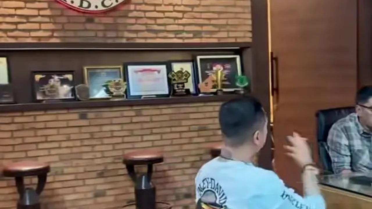 7 Potret Mawar AFI dan Kevin Wazeng Didoakan Berjodoh, Pacar Dikenal Tajir