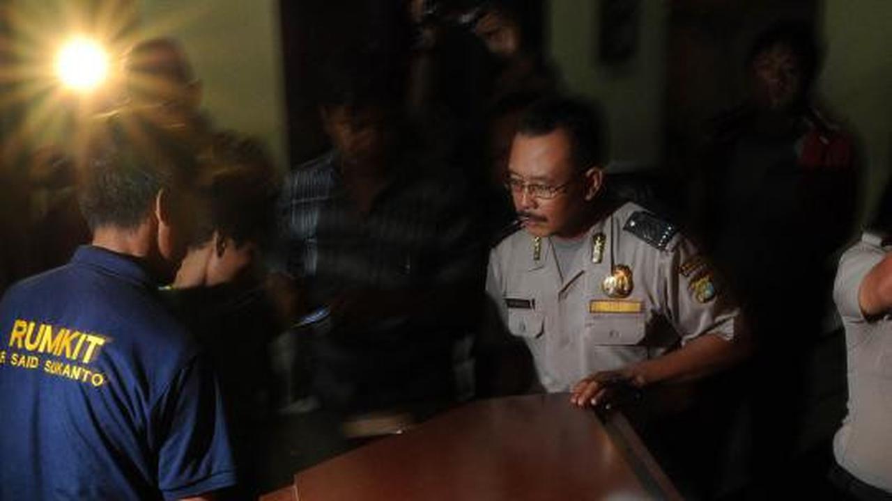 Jenazah terduga teroris tiba di RS Polri