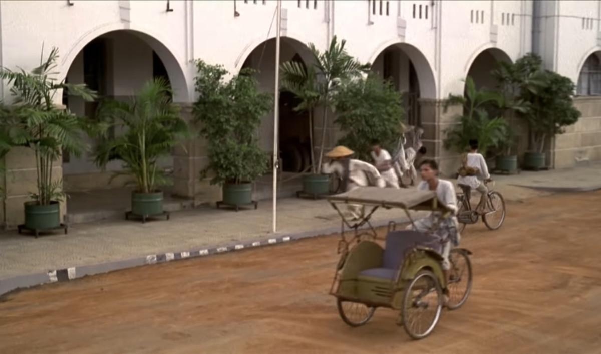 Mengambil Tempat di Cirebon