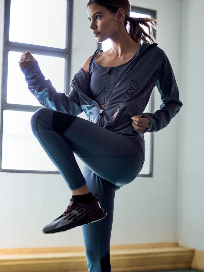 Sport Wear Bersiluet Maskulin dengan Teknologi Canggih 