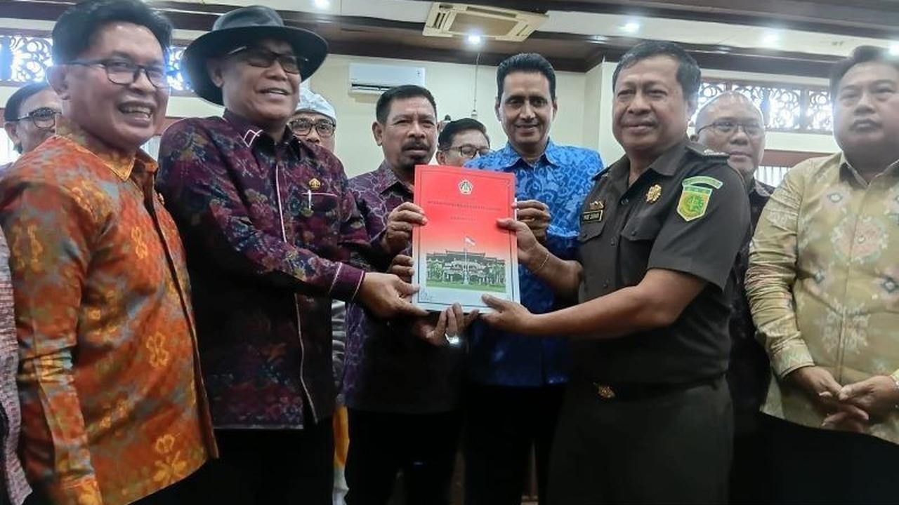 DPRD Bali Serahkan Berkas KEK Kura Kura Bali ke Kejati, Ada Dugaan Pelanggaran Lingkungan