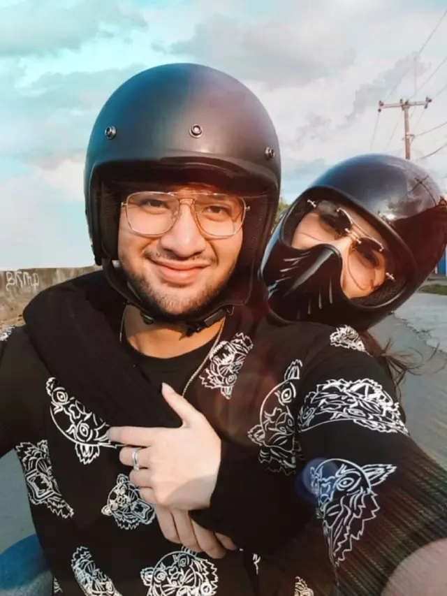 [Bintang] Ranty Maria dan Ammar Zoni