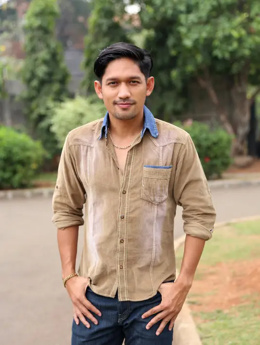 Diakui Ibnu, dirinya tak mau sampai membingungkan penonton karena akting yang berlebihan. (Andy Masela/Bintang.com)