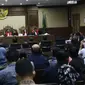 Suasana saat sidang lanjutan dugaan korupsi proyek E-KTP dengan terdakwa mantan pejabat Kementerian Dalam Negeri Irman dan Sugiharto dengan agenda mendengarkan keterangan saksi di Pengadilan Tipikor Jakarta, Kamis (16/3). (Liputan6.com/Helmi Afandi)