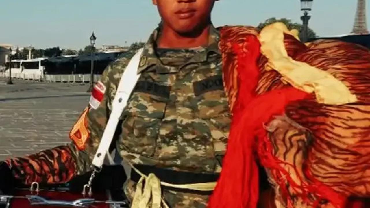 Arzeti Bilbina Bangga dengan Taruna Akmil di Upacara Batille Day Prancis, Sang Anak Bagas Curi Perhatian