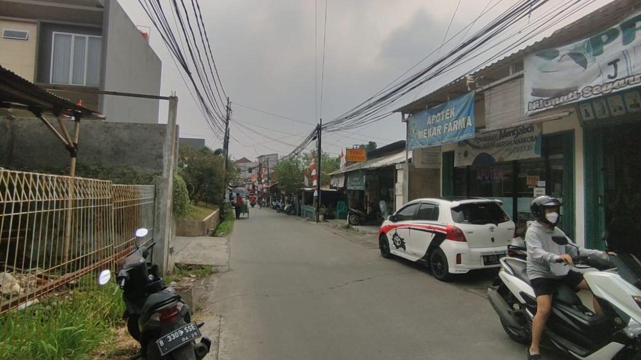 Kejadian bermula ketika korban bersama beberapa temannya sedang ada di lokasi sekitar pukul 03.00 WIB. Korban dan temannya mengendarai sepeda motor.