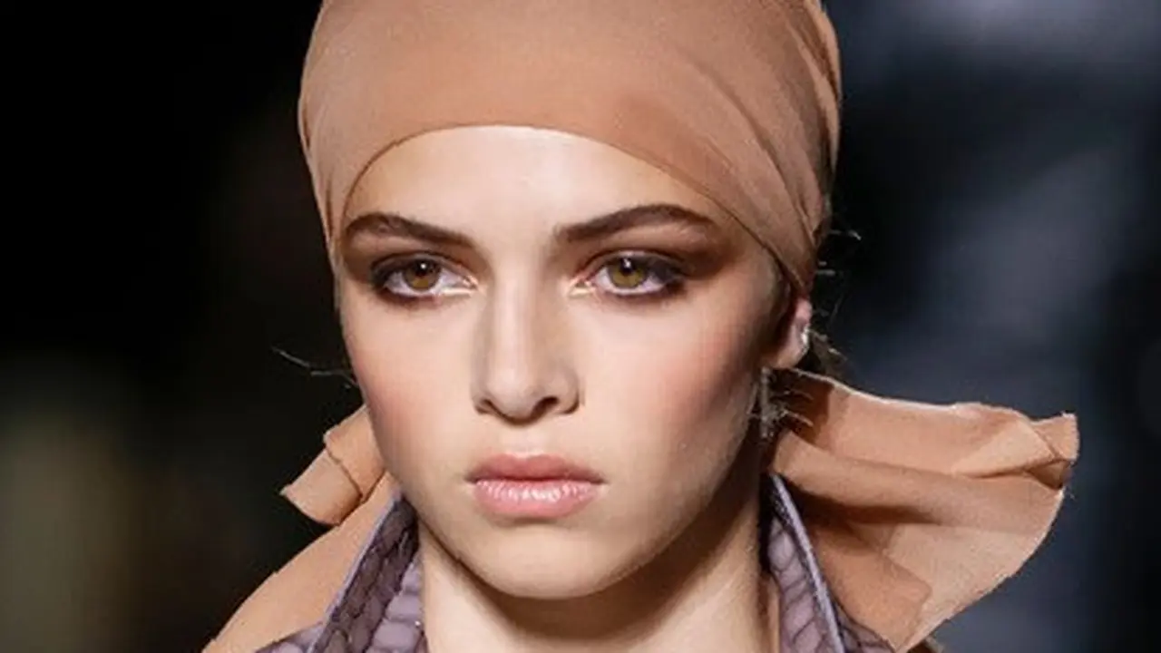 New York Fashion Week Spring 2019, Tom Ford Hadirkan Nuansa Eksotis Bermotif Kulit Buaya