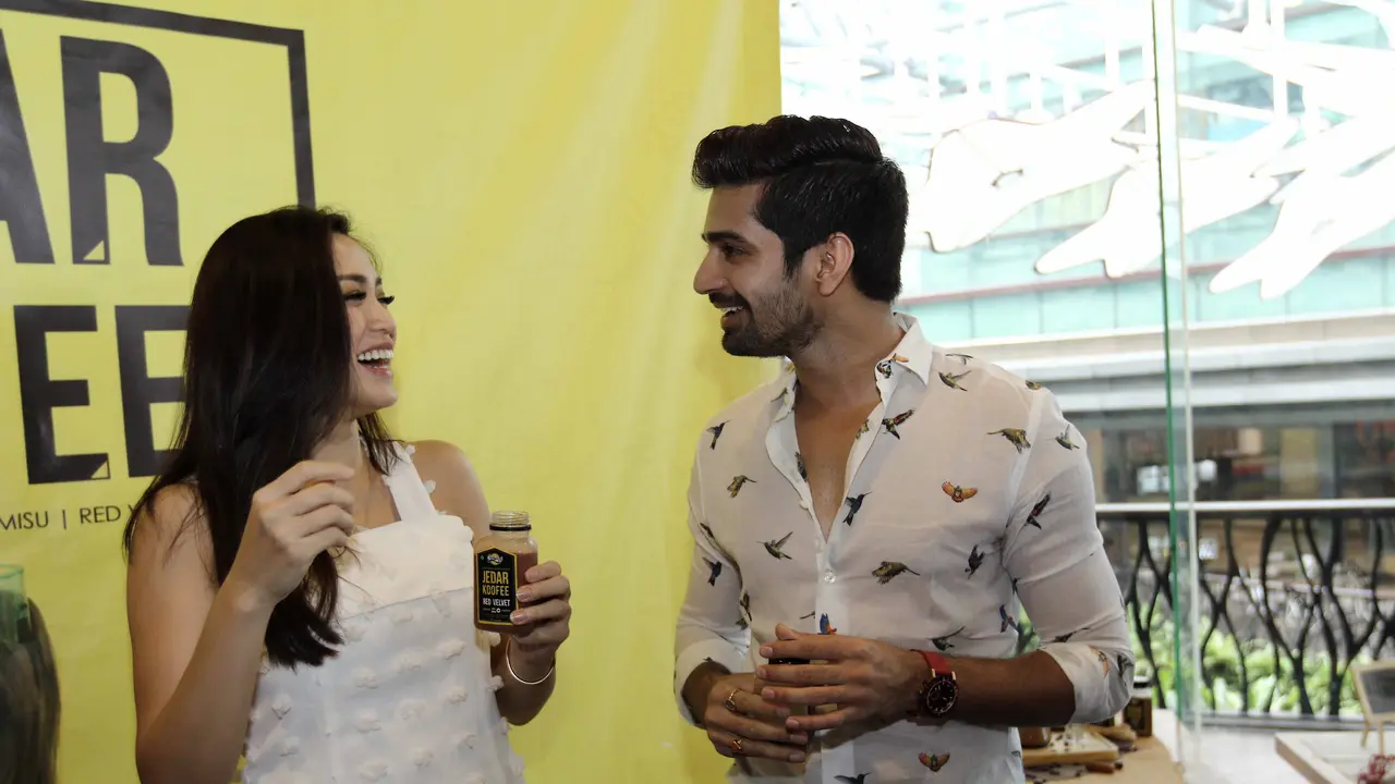 [Bintang] Jessica Iskandar dan Vishal Singh