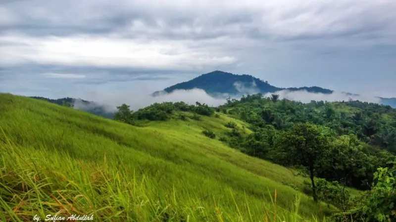 Gunung Sebatung di Kotabaru, Kalimantan Selatan