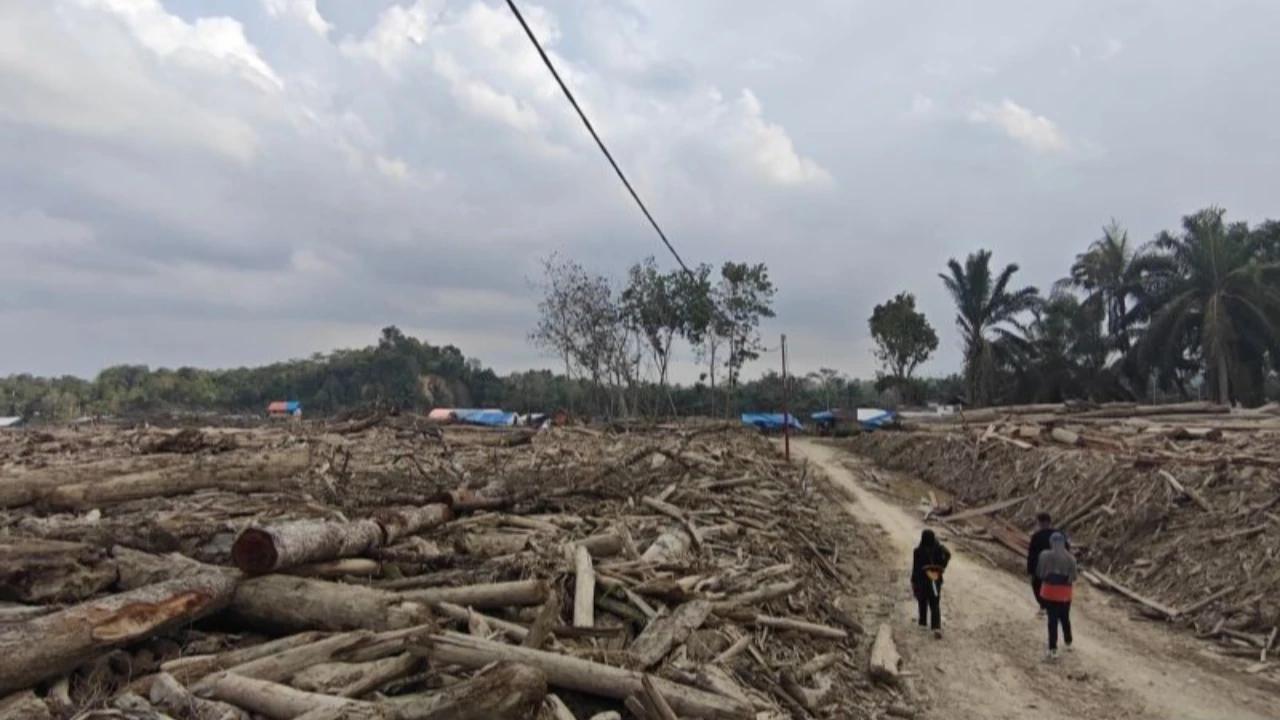 Dari 634 Titik, 27 Lokasi di Aceh Masih Tertimbun Lumpur