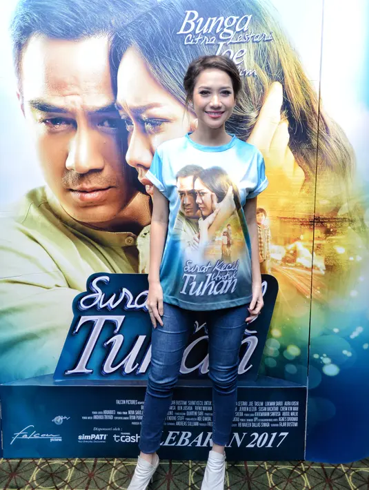 "Bagaimana caranya tetap ada aksen Australia, itu sudah didiskusikan. Aku mencoba sekali mengikuti skrip yang sudah begitu indah," ujar perempuan yang biasa disapa BCL atau Unge itu. (Adrian Putra/Bintang.com)