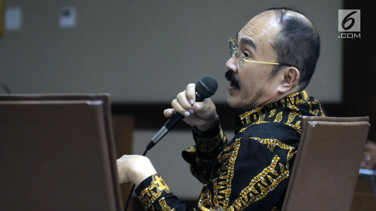 Fredrich Yunadi Jalani Sidang Pemeriksaan Terdakwa