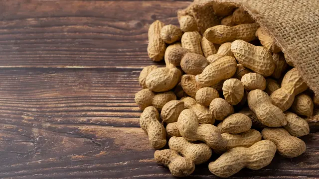 Begini Cara Cerdas Menyimpan Kacang Tanah agar Tidak Tengik dan Awet
