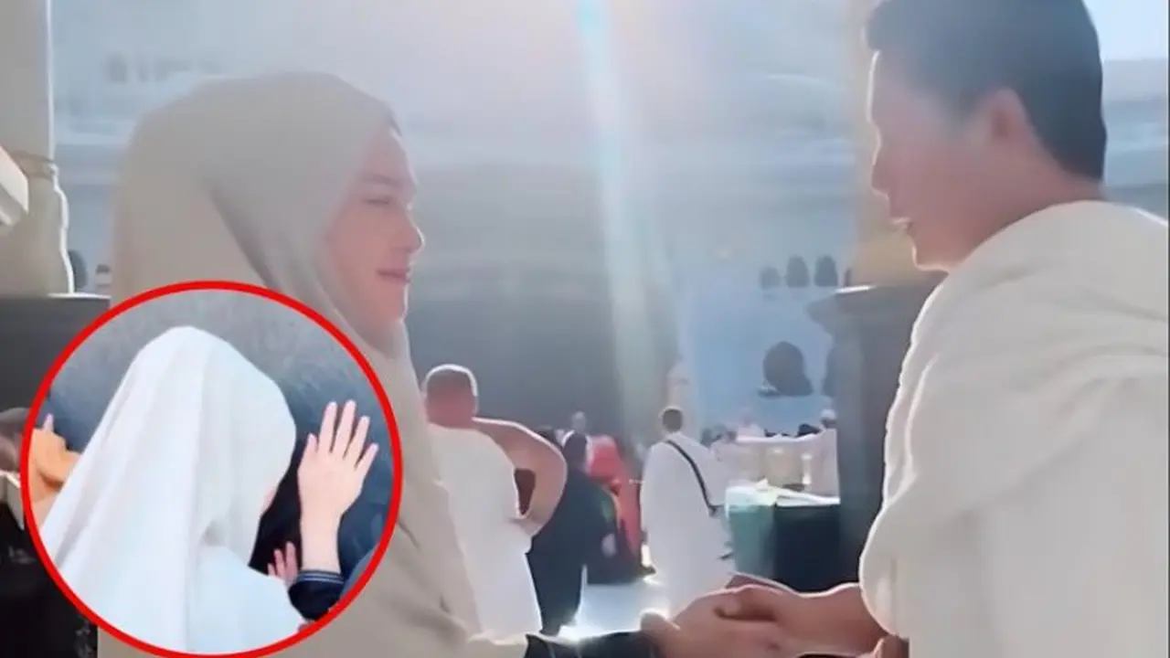 Wanita Dilamar Temannya di Depan Kakbah Saat Umrah Malah Ramai Dihujat.  foto: Twitter (X) @kegblgnunfaedh