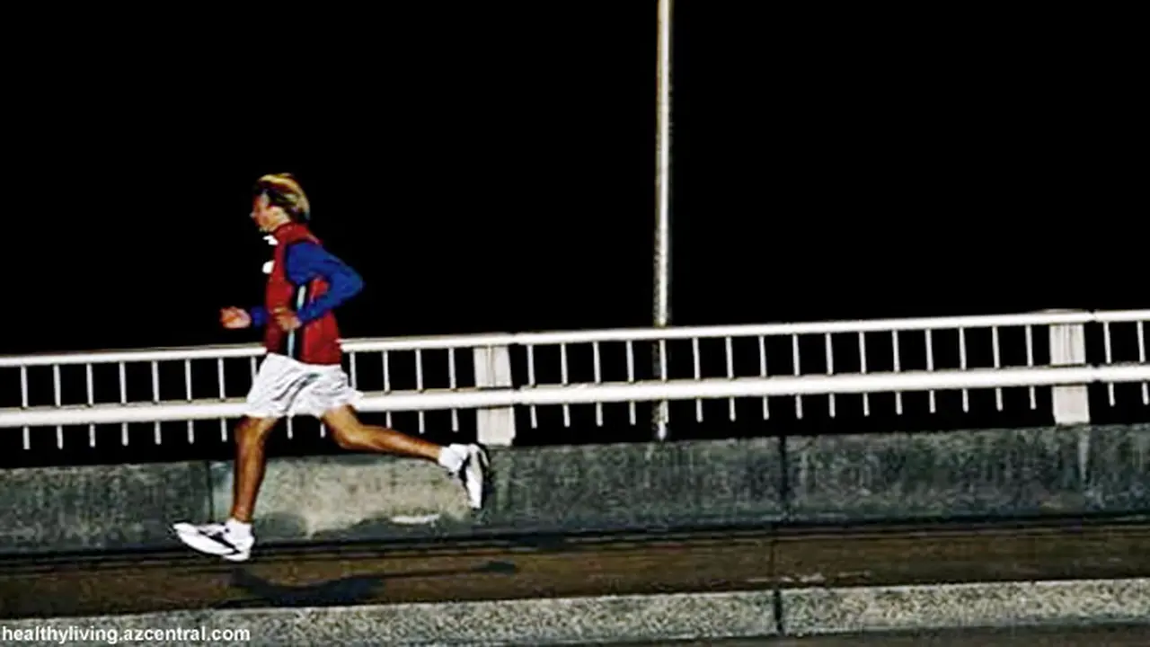 lari-malem130315b.jpg