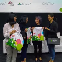 Gojek Xcelerate melatih 10 startup dengan pendiri perempuan. Program ini bertujuan untuk mendorong kepemimpinan perempuan di industri teknologi. | Iffah Nurahmah/Fimela.com