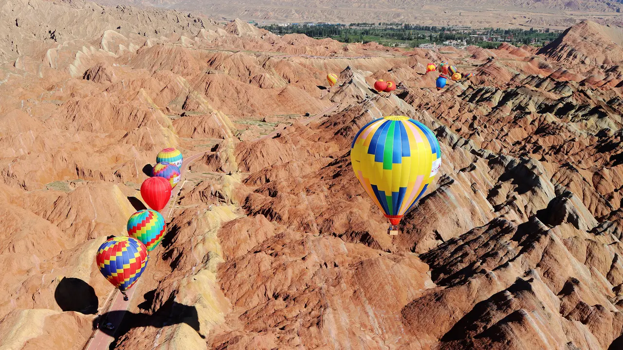 Festival Balon Udara Internasional Dibuka di Gansu