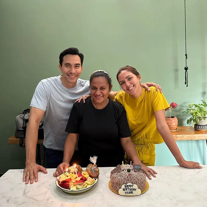 [Fimela] Darius Sinathrya dan Donna Agnesia