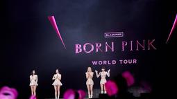 The "Born Pink World Tour" di KSPO Dome, Seoul, Korea Selatan, menandai tur dunia pertama Blackpink dalam dua tahun terakhir. [Foto: Twitter/ @@or_dayss via Koreaboo]