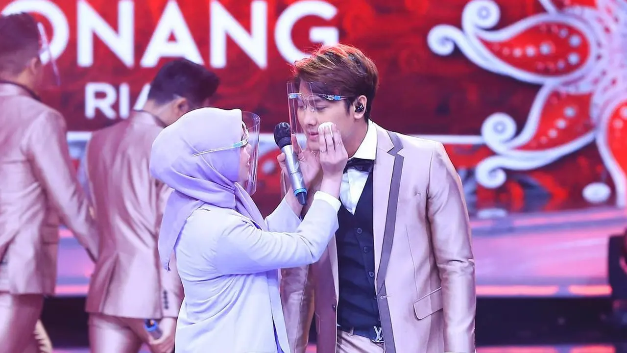 Rizky Billar dan Lesti Kejora. (Foto: Instagram @lestikejora)