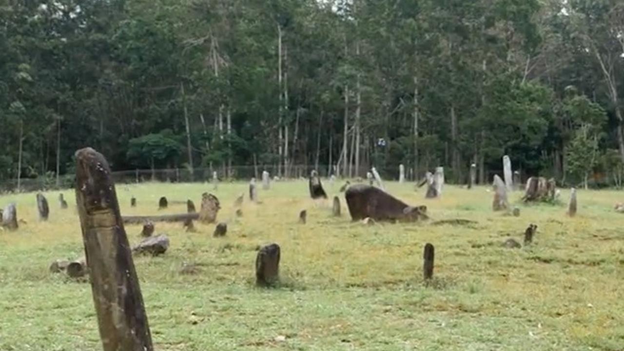 Negeri Seribu Menhir