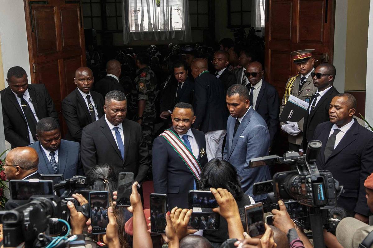 FOTO: Kolonel Michael Randrianirina Resmi Pimpin Madagaskar Usai Kudeta Militer