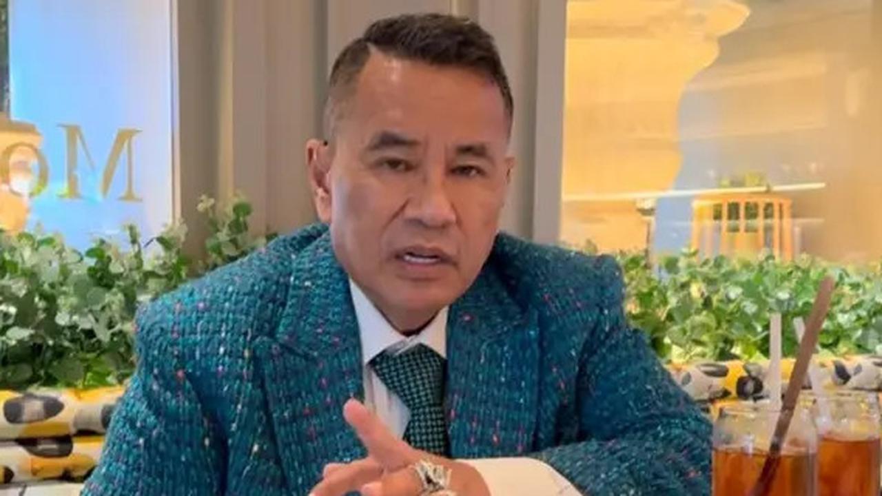 Hotman Paris Tak Akui Istri di Awal Pernikahan, Ngaku Hanya Saudara ke Cewek-cewek Bule di Australia