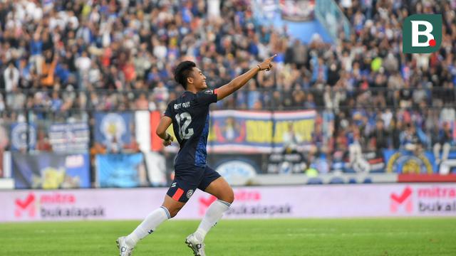 Pemain Arema Rizky Dwi