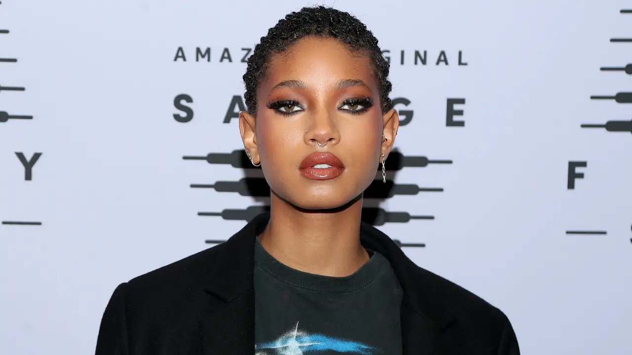Willow Smith Nyatakan Diri Sebagai Polyamorous, Apakah Itu?