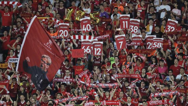 Liverpool, Leicester City, Premier League Trophy