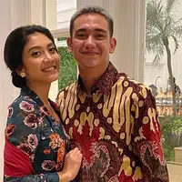 Adipati Dolken dan Canti Tachril (Sumber: Instagram/adipati)