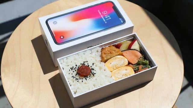 10 Potret Penyajian Makanan Nyeleneh di Restoran, Bikin Bingung Pelanggan