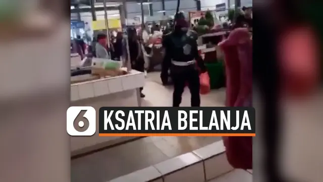 BIKIN HEBOH, AKSI KSATRIA BAJA HITAM BELANJA DI PASAR