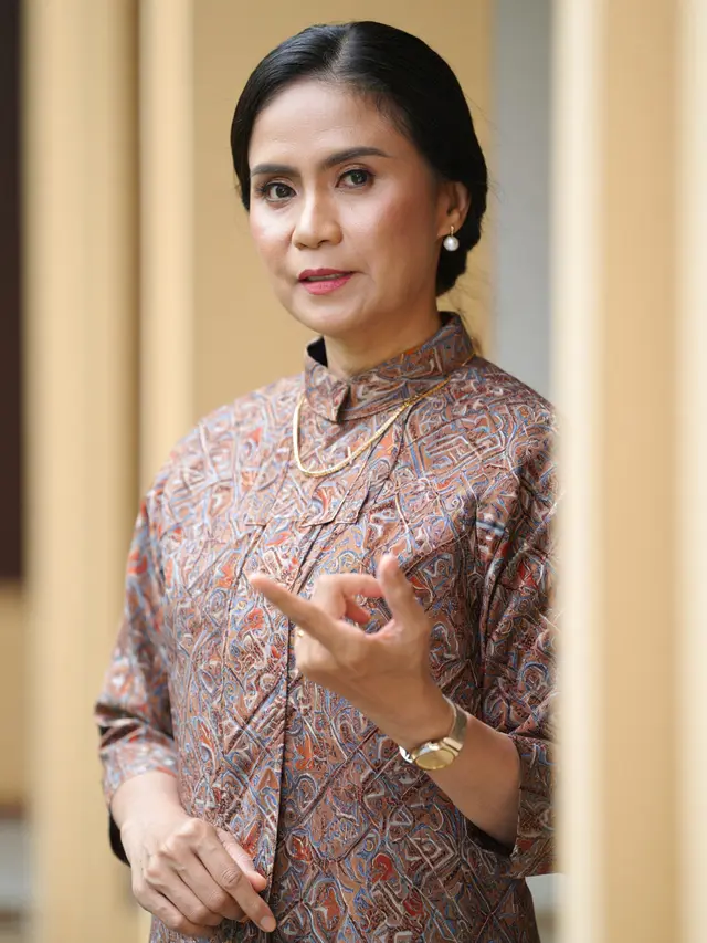 Model Dress Batik Orang Tua Wanita