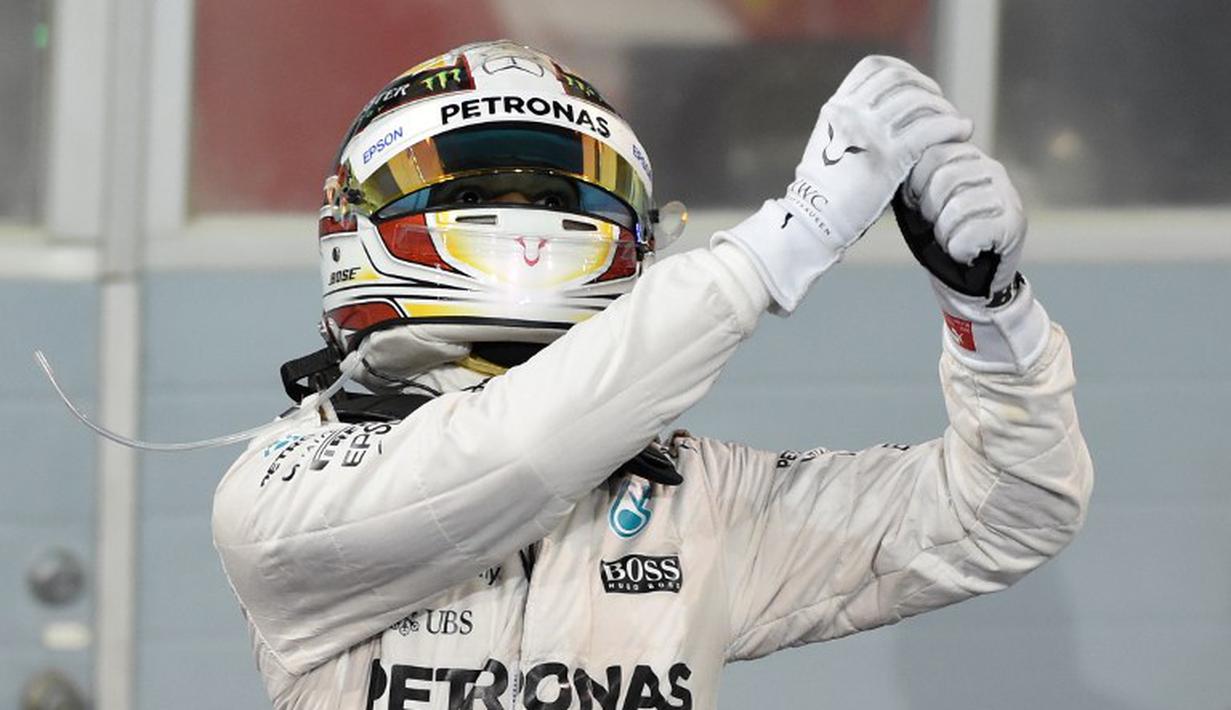 Ekspresi Lewis Hamilton setelah finis. (photo by AFP/FAYEZ NURELDINE)