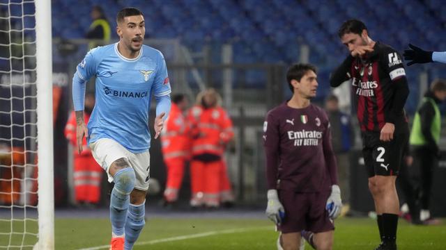 Foto: AC Milan Babak Belur Dihajar Lazio di Liga Italia