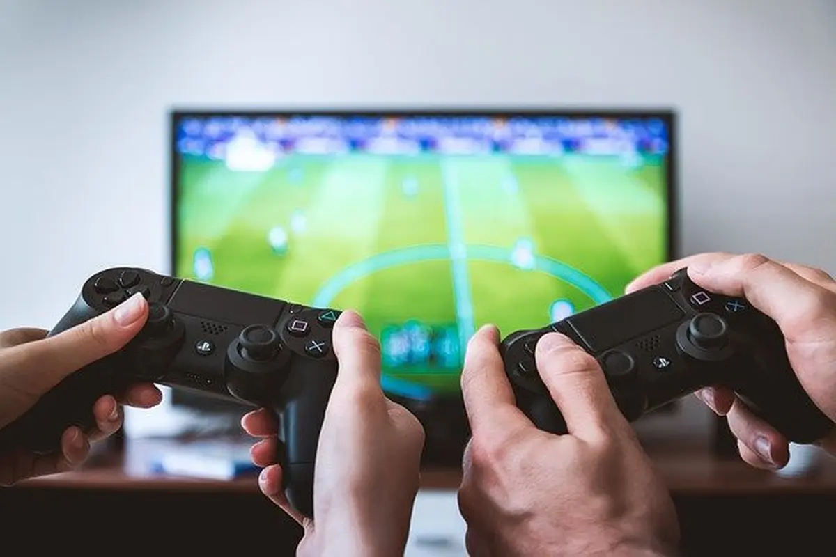 Ilustrasi Main Game (Image by Jan Vašek from Pixabay)