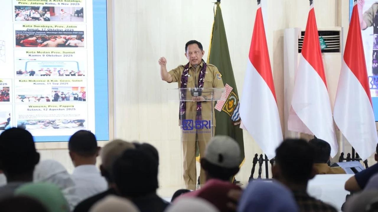 Mendagri saat menghadiri acara Peluncuran Program BSPS secara Nasional Tahun Anggaran 2026