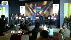 PT SCM raih penghargaan Indonesia Best Public Companies Award 2018 untuk kategori trade, services and invesment.