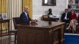 Biden, setelah pulih dari COVID, kembali ke Washington dari Delaware pada hari sebelumnya, menandai pertama kalinya dia kembali ke Gedung Putih sejak mundur dari pencalonannya kembali pada akhir pekan lalu. (Jim WATSON / AFP)