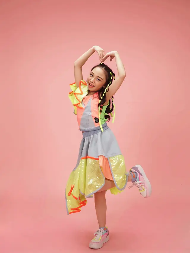 Etenia Croft, penyanyi anak (Istimewa)